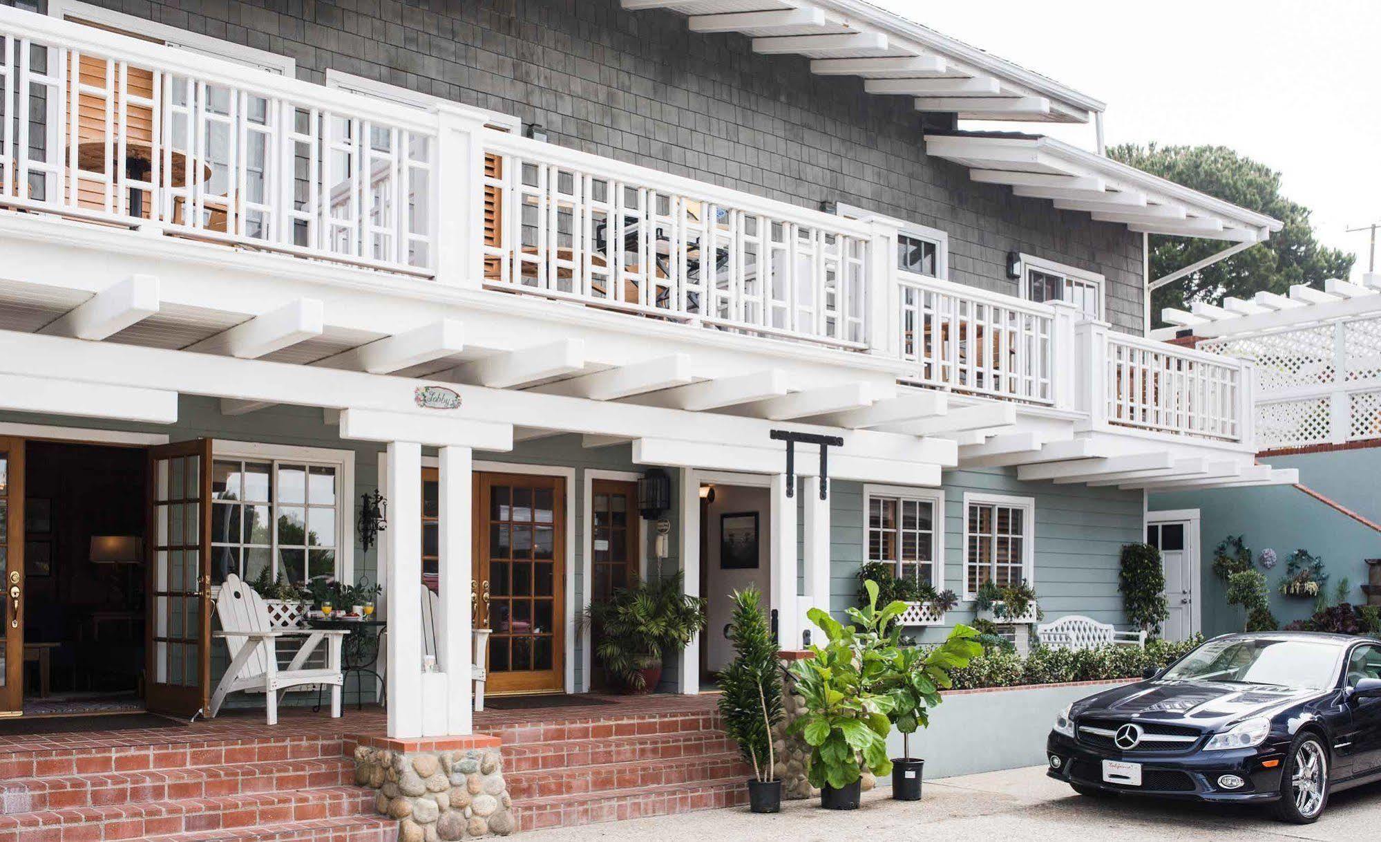 Inn On Summerhill Summerland Bagian luar foto